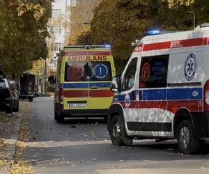 Tragedia w Warszawie. 1,5-roczna dziewczynka wypadła z 3. piętra na Woli. Dziecko jest w stanie krytycznym