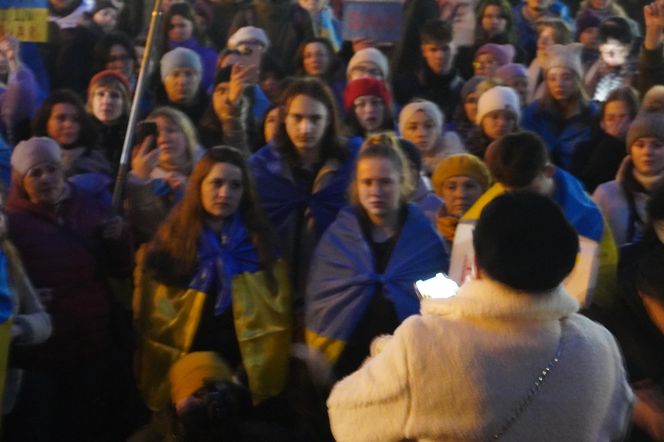 Manifestacja w trzecią rocznicę wybuchu wojny w Ukrainie