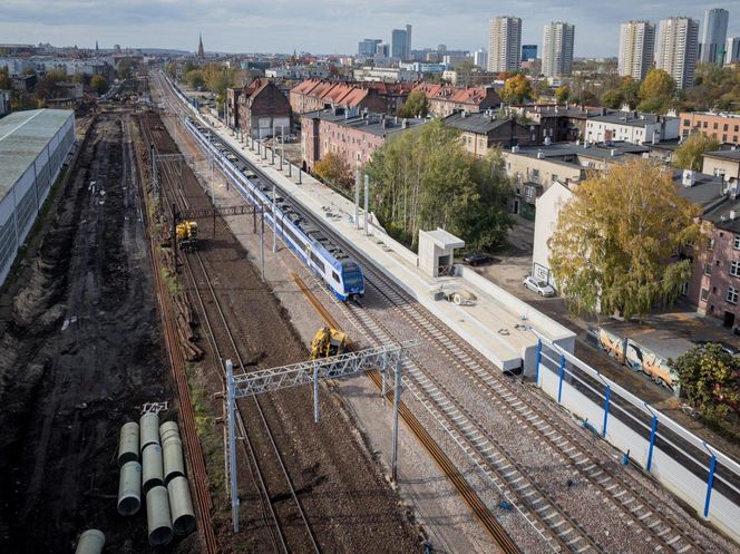 Wieża ciśnień, wiadukty i perony: modernizacja kolei w Katowicach