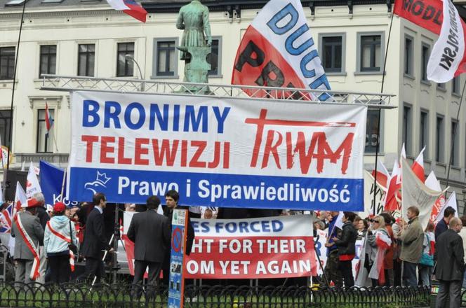 manifestacja pis telewizja trwam
