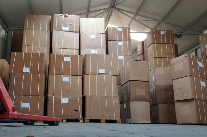 Białostockie służby przejęły 70 ton nielegalnego tytoniu wartego ponad 30 mln złotych