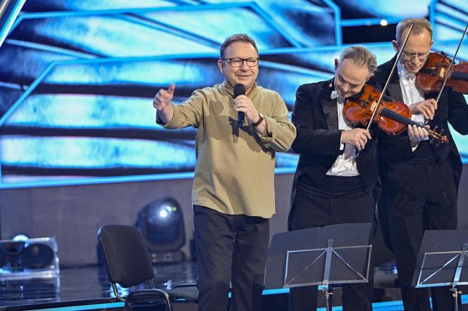 To on stoi za kultowym głosem "Shreka". Tak przez lata zmieniał się Zbigniew Zamachowski. Co za metamorfoza!