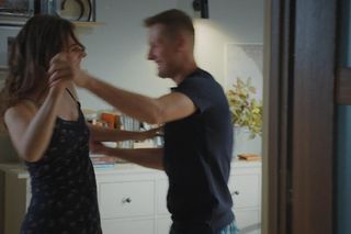 M jak miłość, odcinek 1827. Franka (Dominika Kachlik), Paweł (Rafał Mroczek)