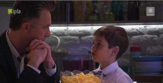 Pierwsza miłość odc. 2282. Artur (Łukasz Płoszajski), Maciek (Joachim Olko)