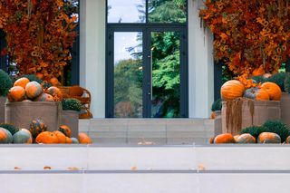 Jesienne dekoracje drzwi wejściowych