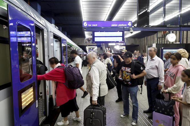 Pierwszy pociąg do Rijeki odjechał z Warszawy! Tłumy pasażerów. Wszystkie miejsca zajęte