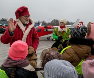 Mikołaj wyląduje na łódzkim lotnisku! Potrzebujący dostaną prezenty