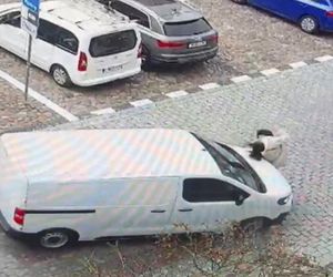 Namysłów. Ciężarna kobieta potrącona na przejściu dla pieszych. Wypadek zarejestrowała kamera [ZDJĘCIA]