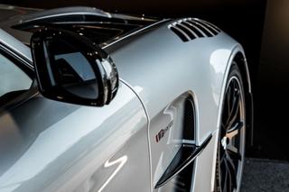 Mercedes-AMG GT Black Series w AMG Brand Center