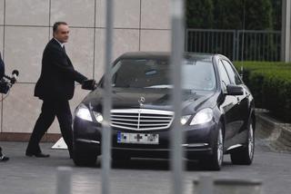 Czym jeździ Waldemar Pawlak: Wicepremier ma do dyspozycji limuzynę Mercedesa E 350 4 MATIC