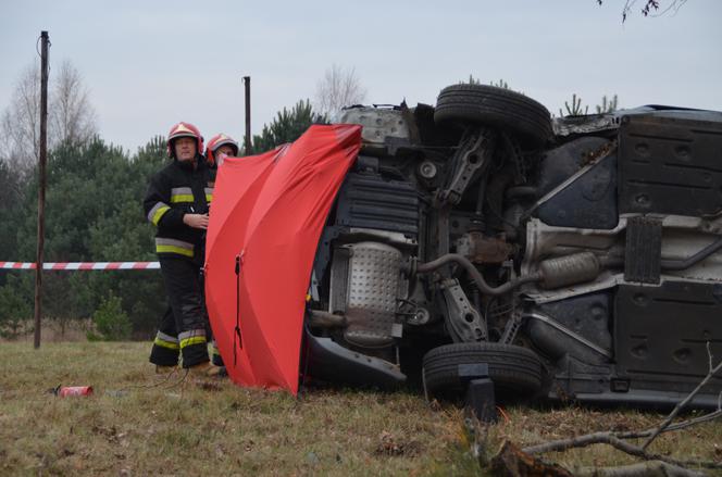 Śmiertelny wypadek na dk 74. Nie żyje kobieta