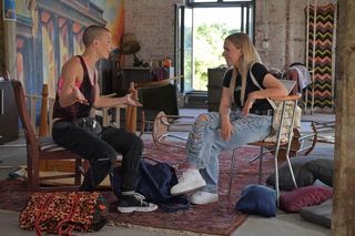 Pierwsza miłość - wielki powrót Dominiki! Bliźniaczka Marysi spotyka na swojej drodze godną siebie przeciwniczkę