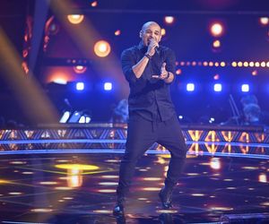 Podbił serca polskich słuchaczy śpiewając m.in Nirvanę. Damian Ukeje zmagał się z nowotworem