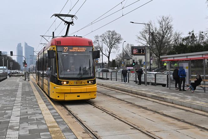 Tramwaj wozi już na Wolę. Torowisko na Kasprzaka otwarte