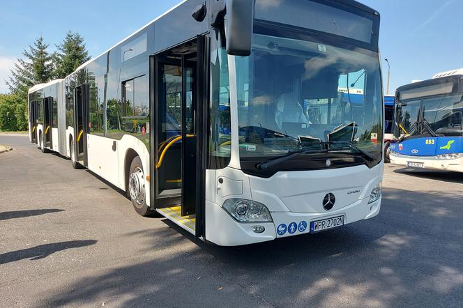 Biały autobus wyjechał na bydgoskie trasy. Drogowcy go testują!