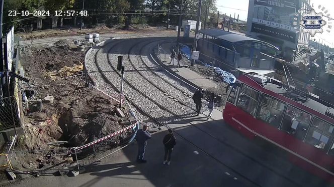 Chorzów: Dwoje nastolatków potrąconych przez tramwaj. Policja opublikowała nagranie