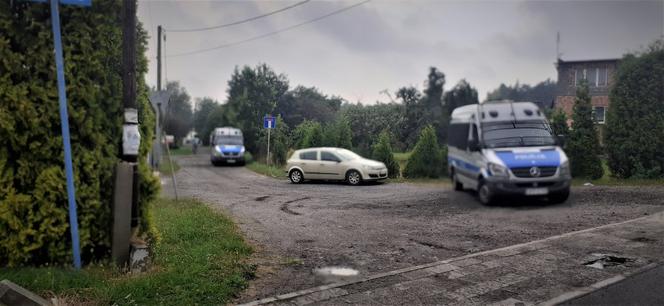 Śląskie. Tragiczny finał poszukiwań 58-latki. Ciało znaleziono w lesie [ZDJĘCIA]