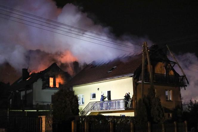 Murowana Goślina: wybuch gazociągu w pobliżu stacji paliw