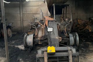 Duży pożar na terenie gospodarstwa w Zaborówcu koło Leszna