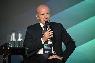 Komponent lotniczy i satelitarny w systemie bezpieczeństwa morskiego