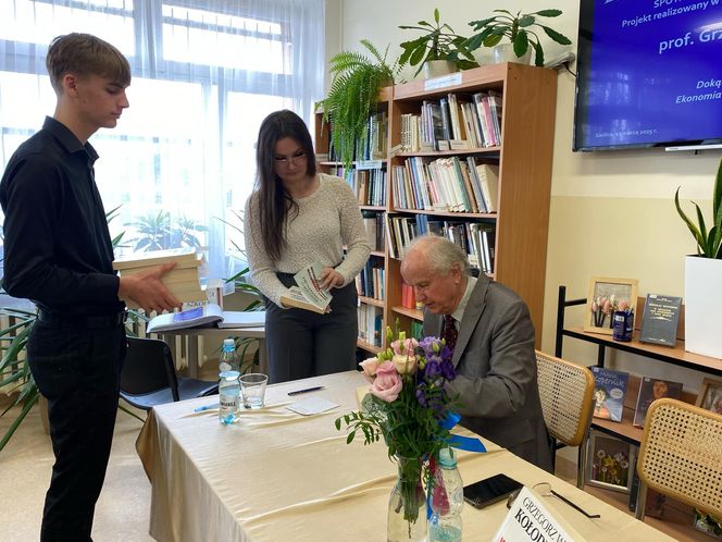 Wicepremier Grzegorz Kołodko wystąpił w siedleckim „Ekonomiku”