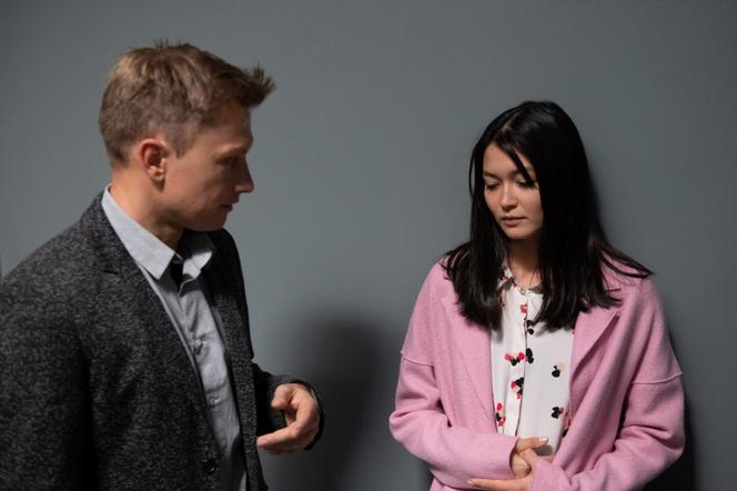 Na Wspólnej, odc. 3003. Igor (Jakub Wesołowski), Lin (Mayu Galińska Sakai)