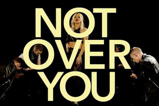 Doda - Not Over You: lyric video do angielskiej wersji Riotki [VIDEO]