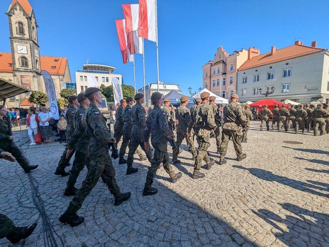 Przysięga żołnierzy WOT w Tarnowskich Górach