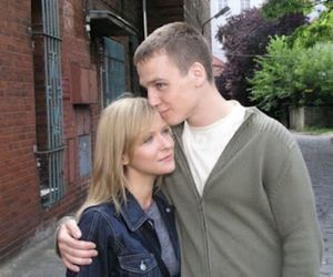 Pierwsza miłość. Paweł Krzyżanowski (Mateusz Janicki), Marysia (Aneta Zając)