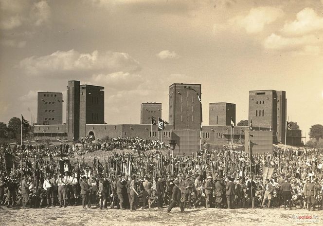 Ten obiekt na Mazurach miał przypominać krąg ze Stonehenge. Dziś pozostały po nim ruiny