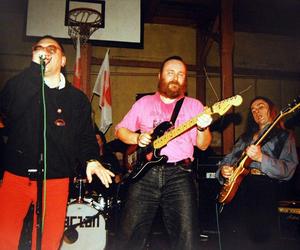 Jurek OWsiak otwierający koncert WOŚP w Ciechocinku 1992