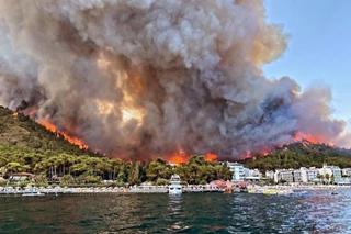 Groźne pożary w Turcji. Ogień zajął nawet kurorty turystyczne! Nie żyją 4 osoby. Zginęło też 150 krów i tysiąc owiec