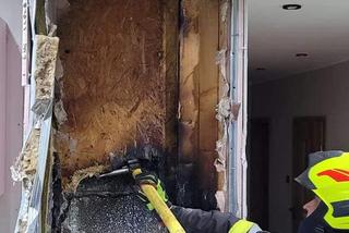 Pożar domu w Nowej Wsi Wielkiej! Na miejscu kilka zastępów straży pożarnej [ZDJĘCIA]