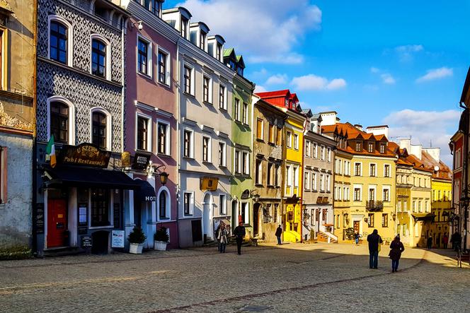 Tęczowe kamienice Starego Miasta [ZDJĘCIE DNIA]