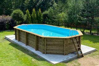 Basen ogrodowy - a może wybrać ten z drewna? Jak zmontować i użytkować taki basen?