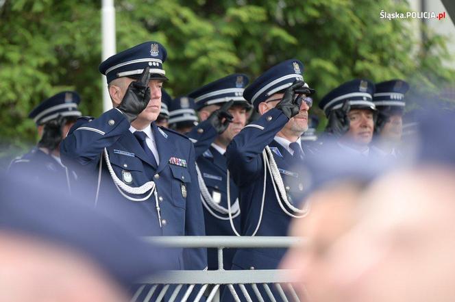 Uroczyste ślubowanie 69 nowych policjantów  w Oddziale Prewencji Policji w Katowicach