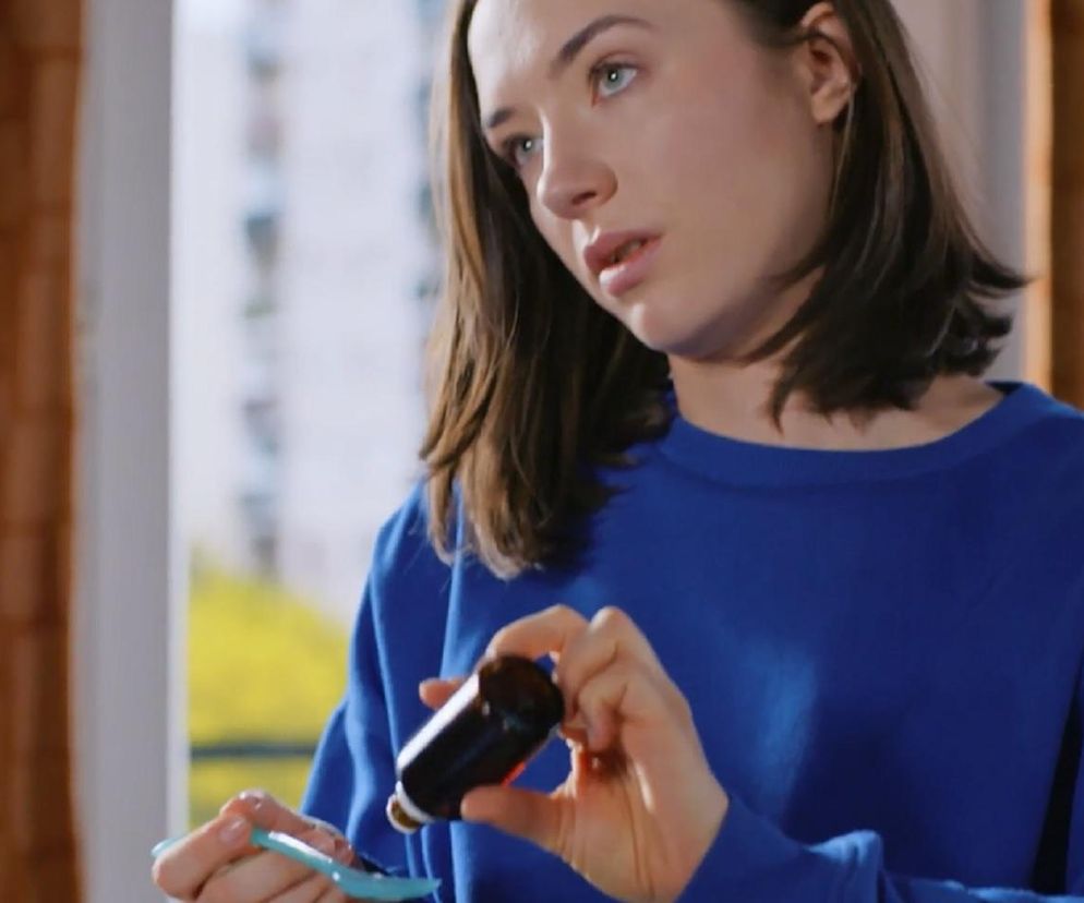 Na Wspólnej, odcinek 4053: Ania celowo wyleje leki chorego syna do kwiatka! Chce zabić dziecko? - ZDJĘCIA, ZWIASTUN