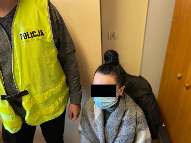Lewe fajki i alkohol. To oni stali za handlem na targu? Potężna akcja policji