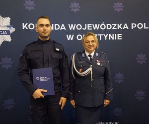 Nowi policjanci wypowiedzieli słowa przysięgi. Na Warmii i Mazurach rekrutacja wciąż trwa [ZDJĘCIA]