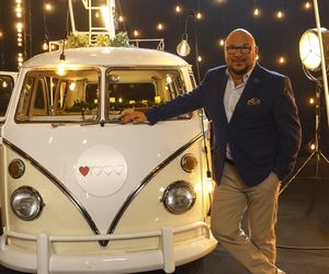 Randka w ciemno. Fenomen miłości zza parawanu