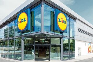 Lidl startuje z kapitalną promocją. Świąteczna kolekcja ubrań w super cenach!