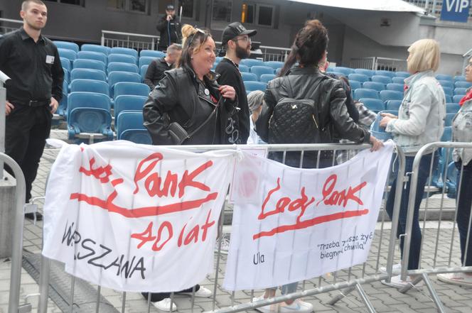 Publiczność na koncercie Lady Pank i Myslovitz na Kadzielni w Kielcach