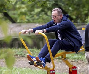 Były minister z PiS Robert Telus na siłowni