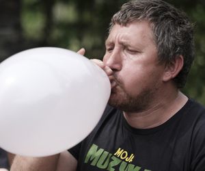 Rolnicy. Podlasie. Andrzej z Plutycz i jego wykształcenie. Fani będą zaskoczeni