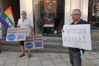 Tak protestowali mieszkańcy Tarnowa! Wsparcie dla telewizji TVN