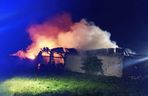 Ogromna tragedia w Irządzach. Bydło spłonęło żywcem, łunę ognia widać było z daleka