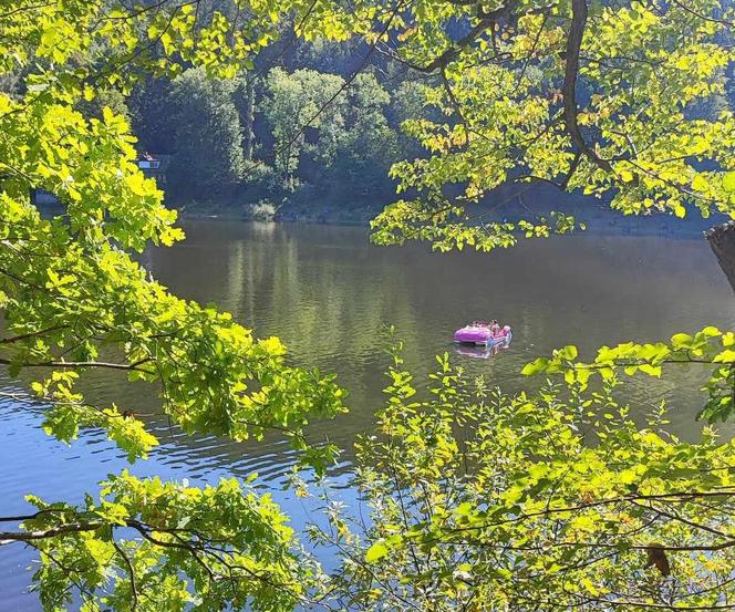 Z Wrocławia na weekend. Zamek Grodno i ogromna zapora wodna w Zagórzu Śląskim 