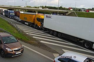 Korki na autostradowej obwodnicy Krakowa