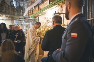 Jak wyglądają święta w więzieniu? Zakład Karny we Wrocławiu tak obchodzi Boże Narodzenie 2024