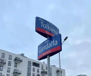 Dwie nowe ulice na warszawskim Mordorze. Może i fani są zachwyceni, ale mieszkańcy nie bardzo